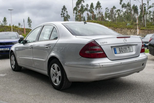 Mercedes-Benz E 270 CDi Elegance 5