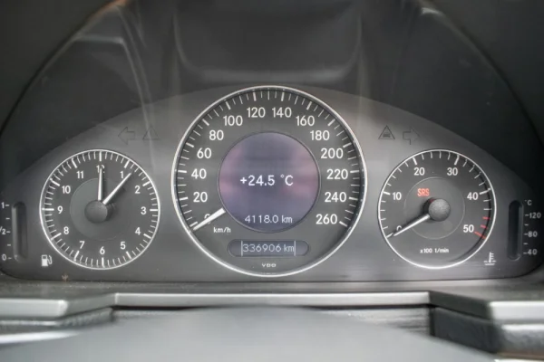 Mercedes-Benz E 270 CDi Elegance 20
