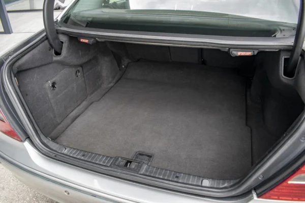 Mercedes-Benz E 270 CDi Elegance 36