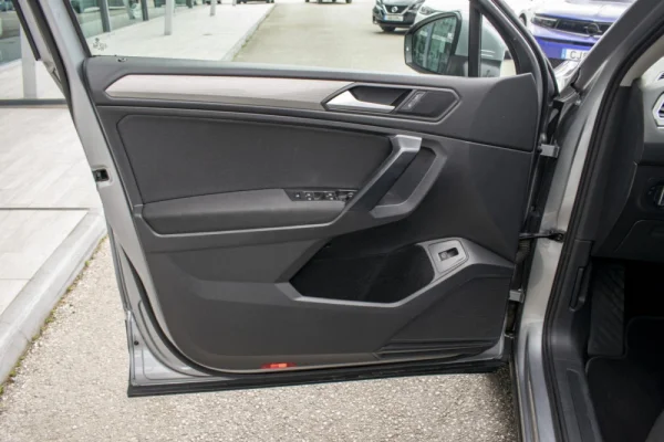 Volkswagen Tiguan Allspace 2.0 TDI Confortline DSG 16