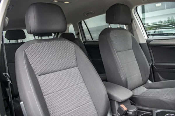 Volkswagen Tiguan Allspace 2.0 TDI Confortline DSG 45