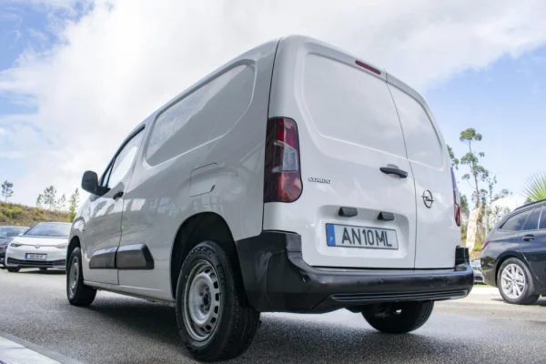 Opel Combo Cargo 1.5 CDTi 3L 11