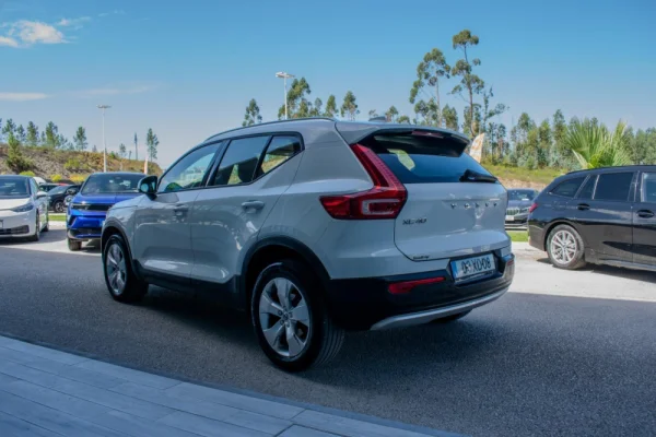 Volvo XC 40 2.0 D3 Momentum 4