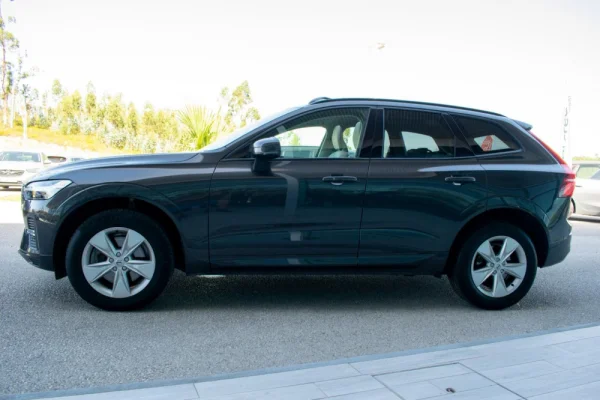 Volvo XC 60 2.0 B4 Momentum 4