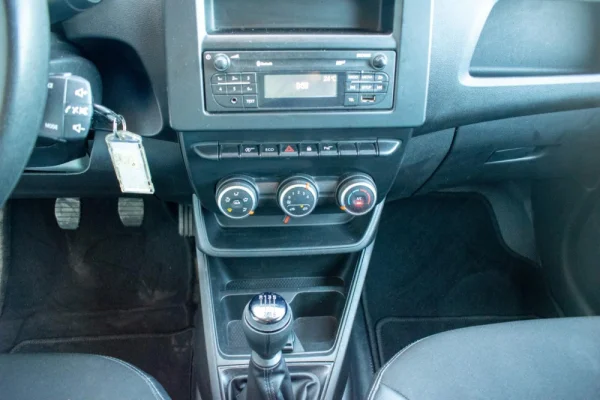 Renault Kangoo Express 1.5 dCi 2L 27
