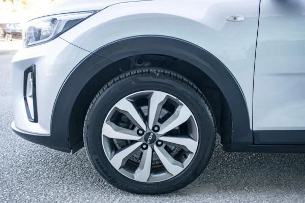 Kia Stonic 1.2 Dynamic 12