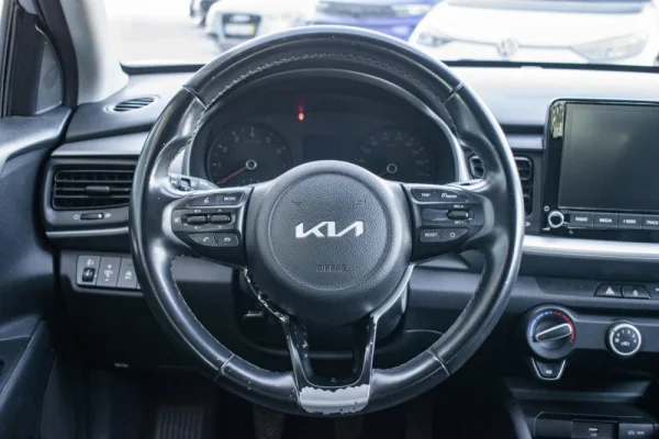 Kia Stonic 1.2 Dynamic 22