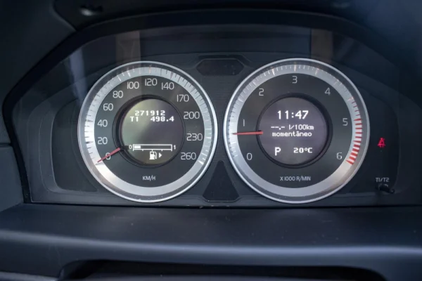 Volvo XC 70 2.0 D4 Cross Country 22