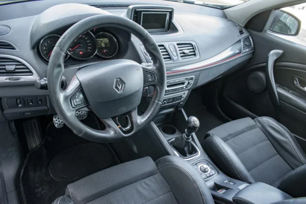 Renault Mégane Sport Tourer 1.6 dCi GT Line 10