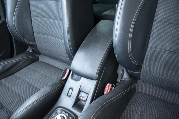 Renault Mégane Sport Tourer 1.6 dCi GT Line 24