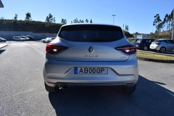 Renault Clio RS line 6