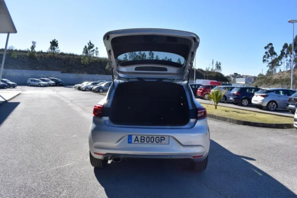 Renault Clio RS line 27