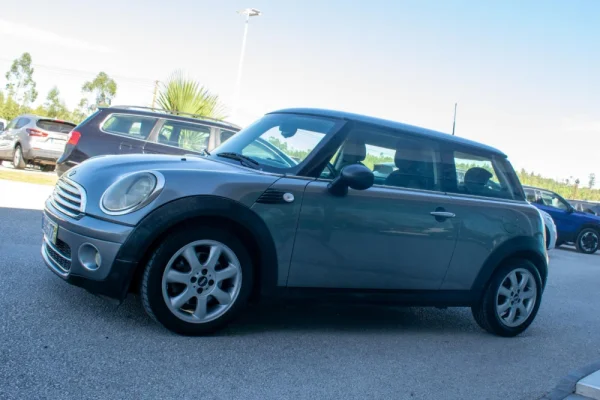 MINI 3 Portas One D 4