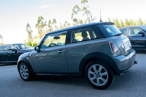 MINI 3 Portas One D 5