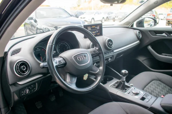 Audi A3 Sportback 1.6 TDI 11