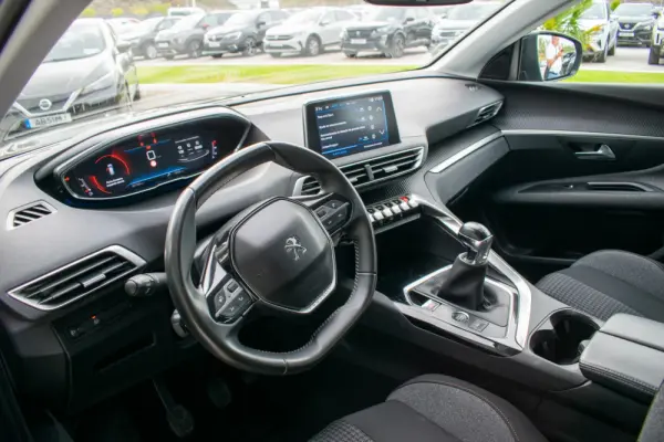 Peugeot 3008 1.5 BlueHDi Active Pack 15