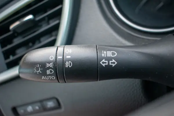 Nissan Qashqai 1.5 dCi N-Connecta J18 28