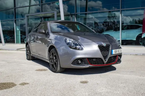 Alfa Romeo Giulietta 1.6 JTDm Super TCT 1