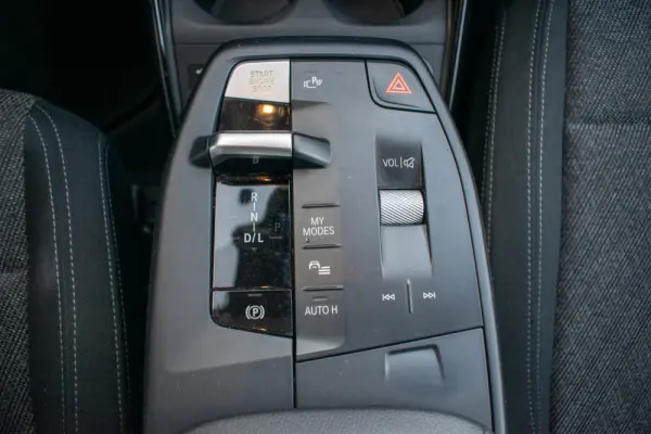 BMW 225xe Active Tourer 36