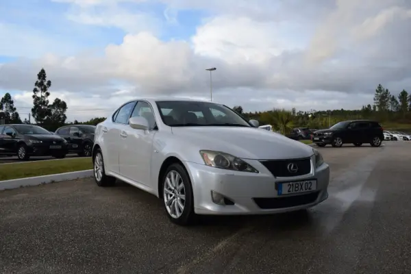 Lexus IS 220 1