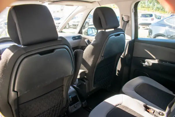Citroen C4 Picasso 1.6 HDI 7L 31