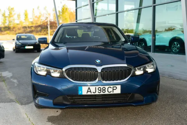 BMW 320 d Auto 2.0 10