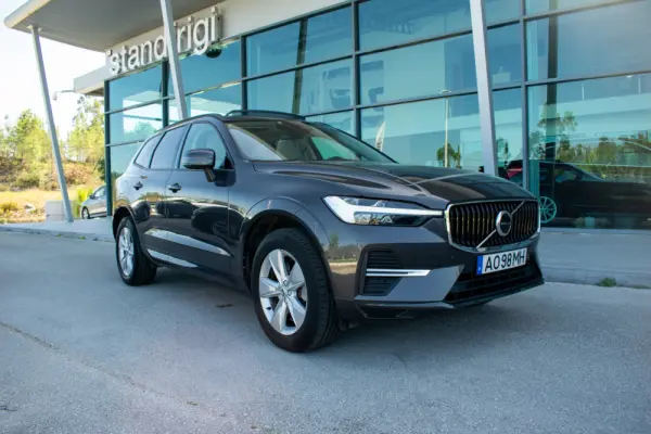 Volvo XC 60 2.0 B4 Momentum 1