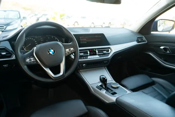 BMW 320 d Auto 2.0 25