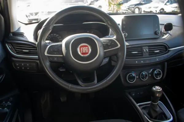 Fiat Tipo 1.3 M-Jet Lounge 21