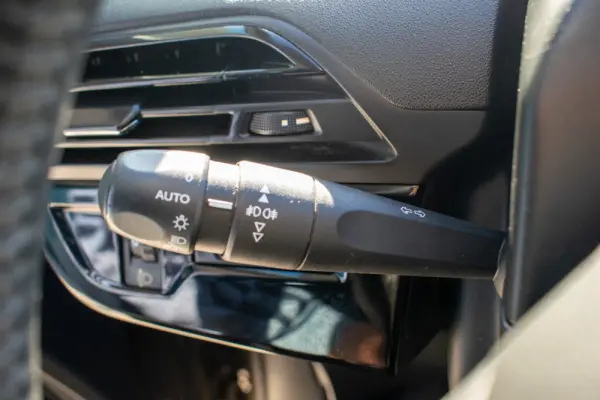 Citroen C4 Picasso 1.6 HDI 7L 17