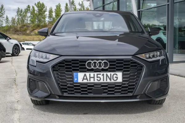 Audi A3 Limousine 30 TDI 2