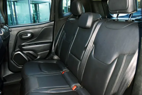 Jeep Renegade 1.0 T-GDI Limited 52