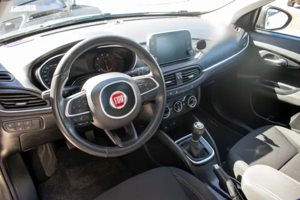 Fiat Tipo 1.3 M-Jet Lounge 18