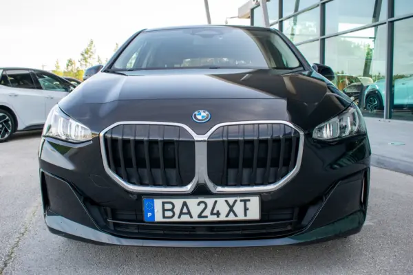 BMW 225xe Active Tourer 2
