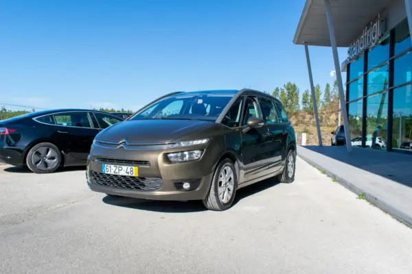 Citroen C4 Picasso 1.6 HDI 7L 3