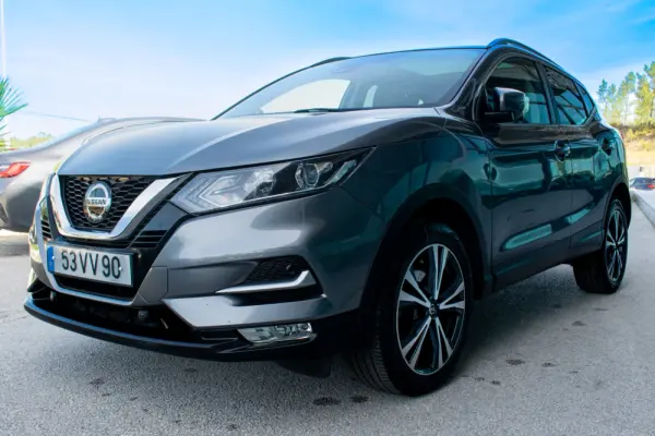 Nissan Qashqai 1.5 dCi N-Connecta J18 3