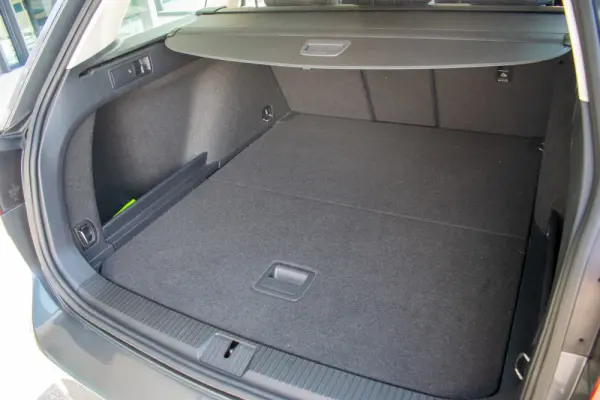 Volkswagen Passat Variant 2.0 TDi Highline 54