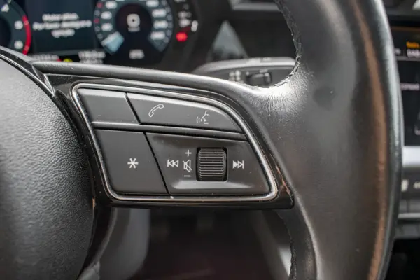 Audi A3 Limousine 30 TDI 26