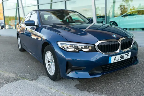 BMW 320 d Auto 2.0 12