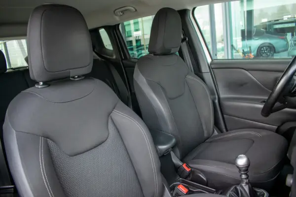 Jeep Renegade 1.6 MJD Limited 42