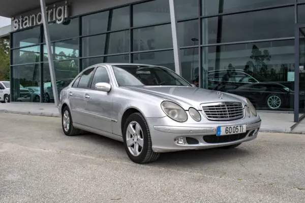 Mercedes-Benz E 270 CDi Elegance 1