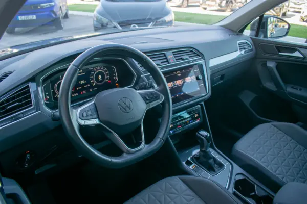 Volkswagen Tiguan 1.4 TSI eHybrid Conceptline DSG 42