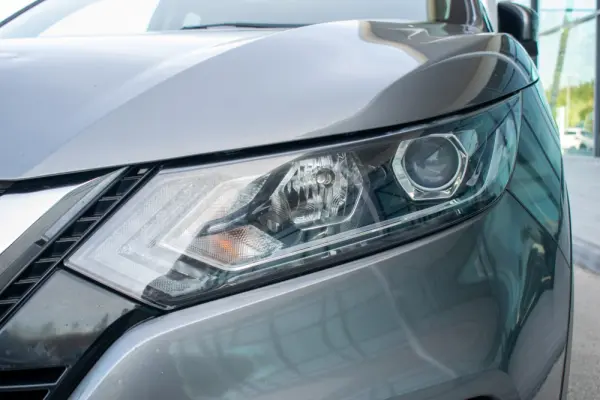 Nissan Qashqai 1.5 dCi N-Connecta J18 10