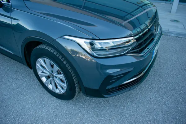 Volkswagen Tiguan 1.4 TSI eHybrid Conceptline DSG 10