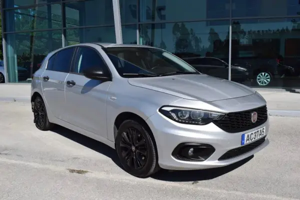 Fiat Tipo 1.3 M-Jet Street 1