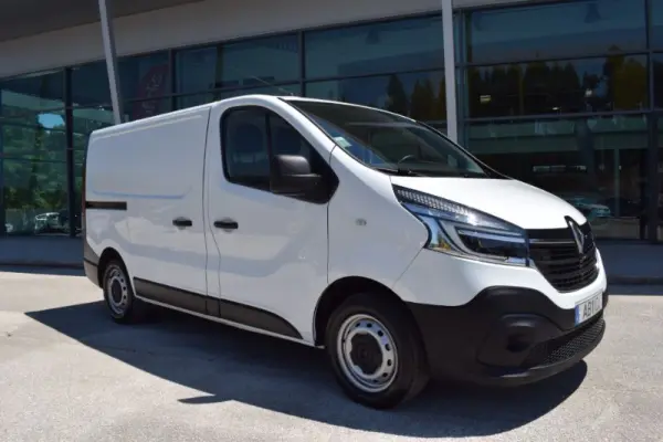 Renault Trafic 2.0 dCi L1H1 (C/ Frio) 1