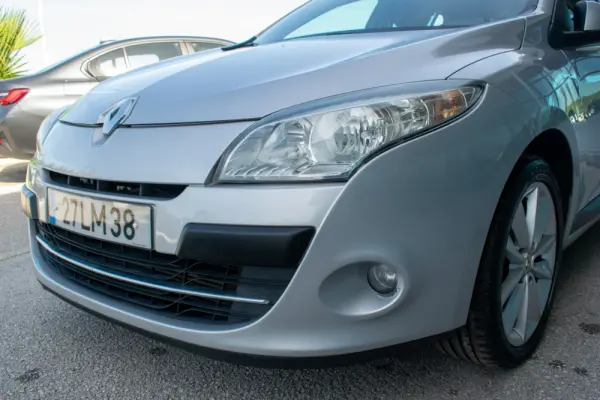 Renault Mégane Sport Tourer 1.5 dCi 9