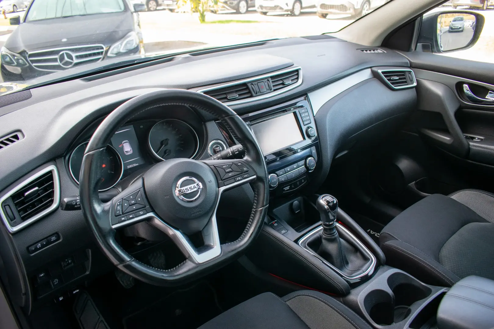Nissan Qashqai 1.5 dCi N-Connecta J18 18