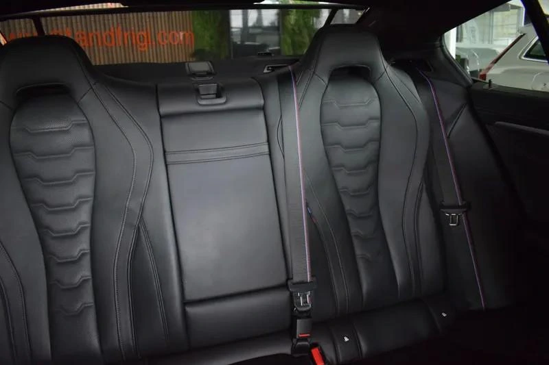 BMW 840 Gran Coupé i Pack M 64