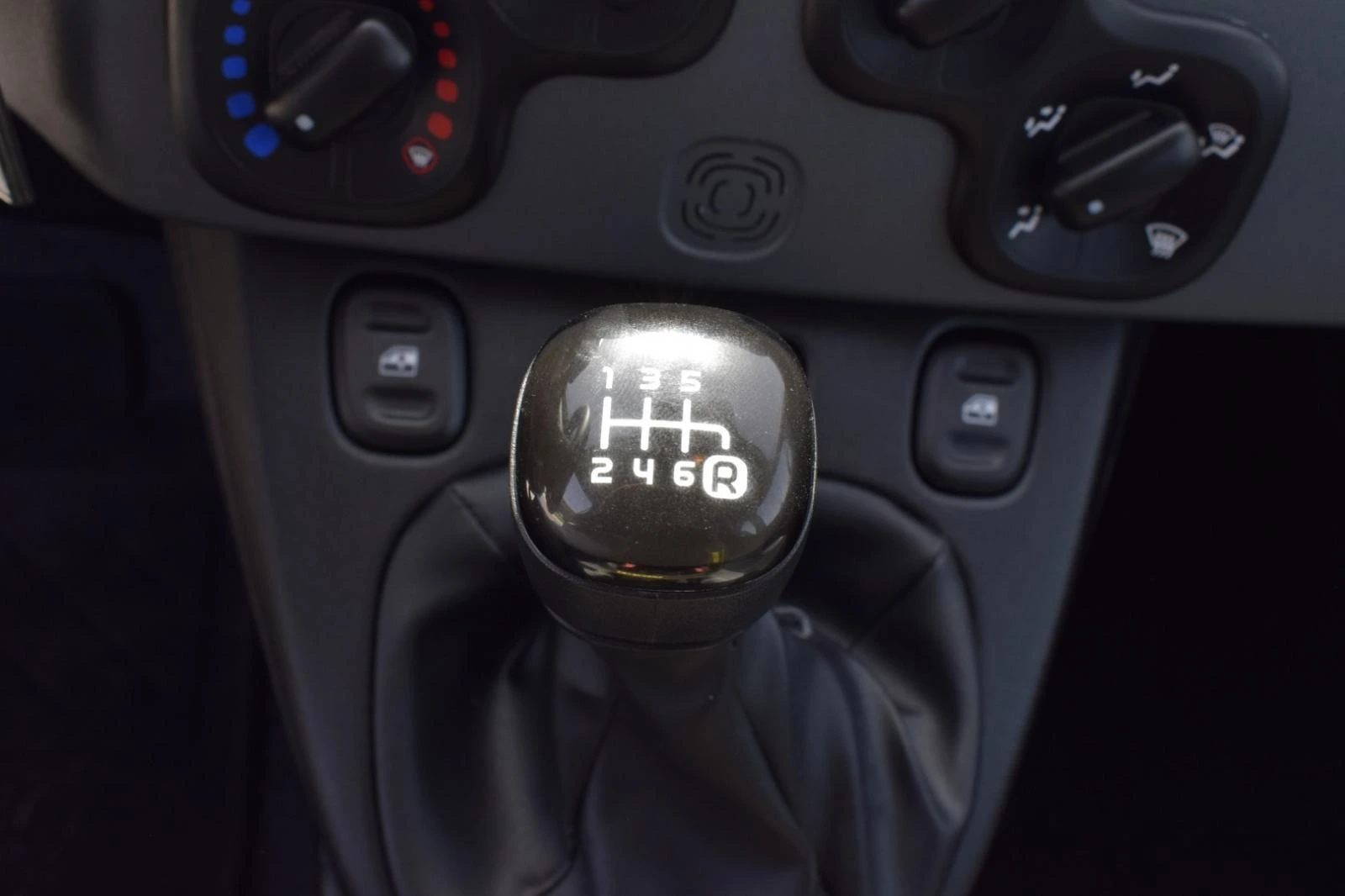 Fiat Panda 1.0 Hybrid 22